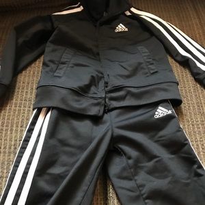 Boys Adidas sweat suit